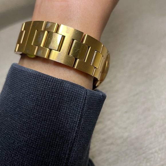 Rose gold Movado Women’s watch - Picture 4 of 6